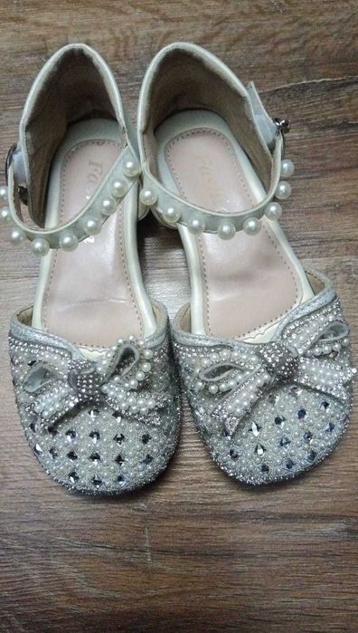 детская обувь туфли для девочки 30,32 размер