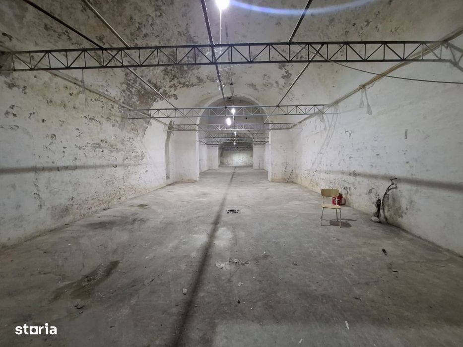 Inchiriez spatiu comercial 600 mp zona Aradul Nou ID: 45202