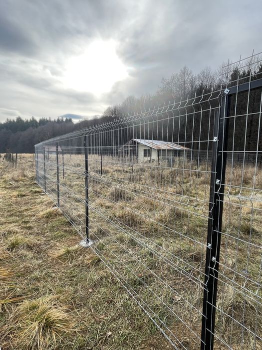 Construim garduri diferite modele