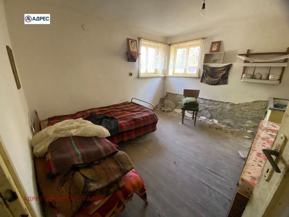 Къща в Враца, област-с.Баница площ 106 цена 25000
