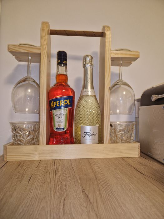 Suport sticla vin și pahare