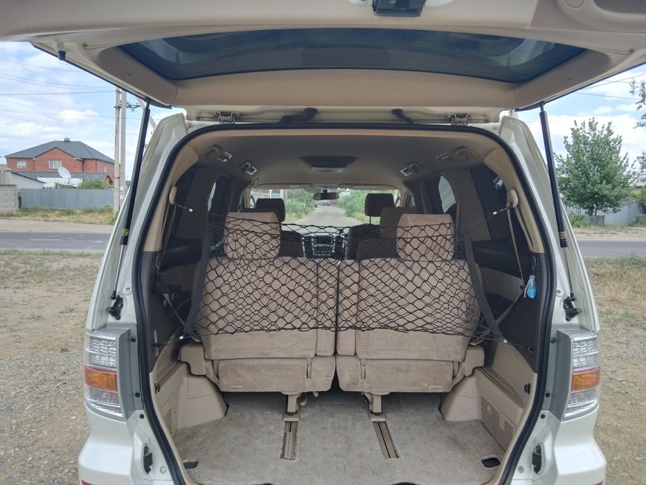 Продам Тойота Альфард Гибрид