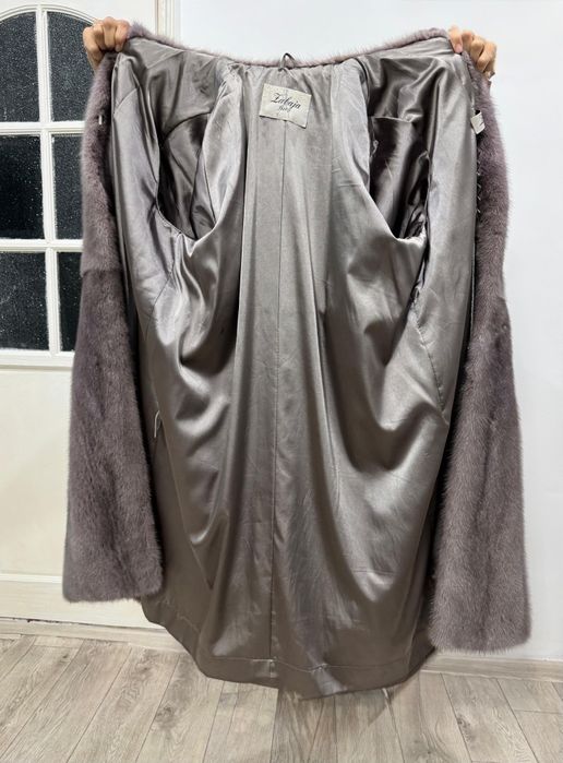 Продается Шуба норковая