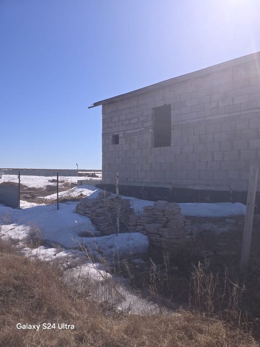 Продам недостроенный дом