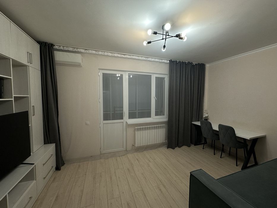 Продажа квартиры в золотом квадрате Астаны - Widok 2