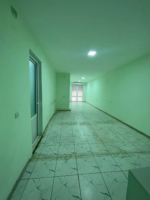 Коммерческое помещение на первой линии вдоль дороги | 60 м²