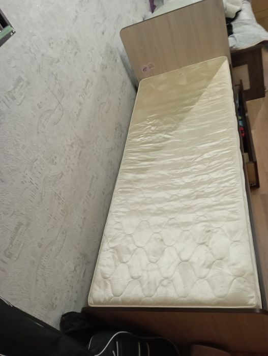 Кровать одноместная