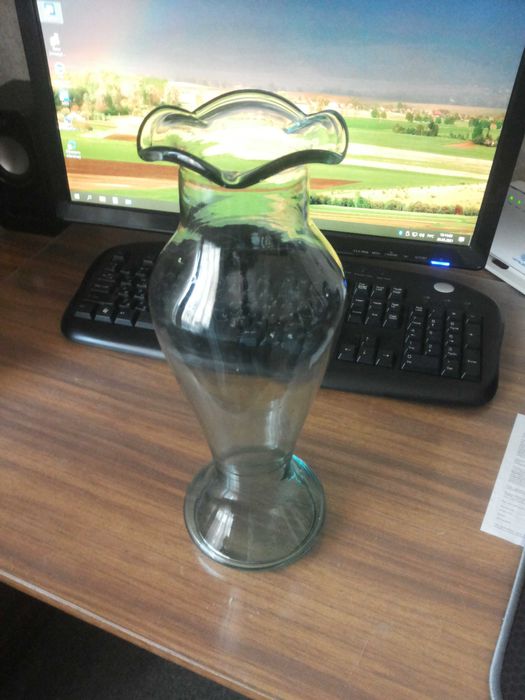 Ваза стеклянная советская