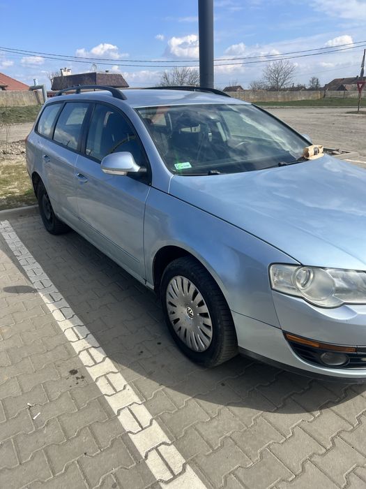 Vand passat b6 din 2006 , cititi anuntul va rog , si nu deranjati inutil ,