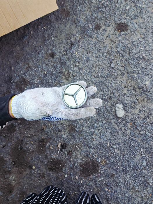 Запчасти на мерседес