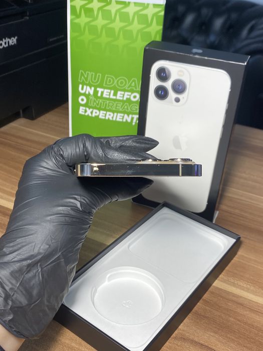 iPhone 13 Pro Max • 256 GB • Gold
