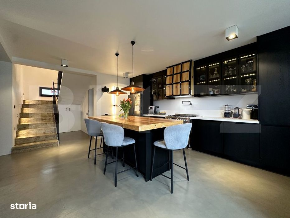 Casa moderna stil industrial, 120 mp utili, zona intrare Baciu - Cluj