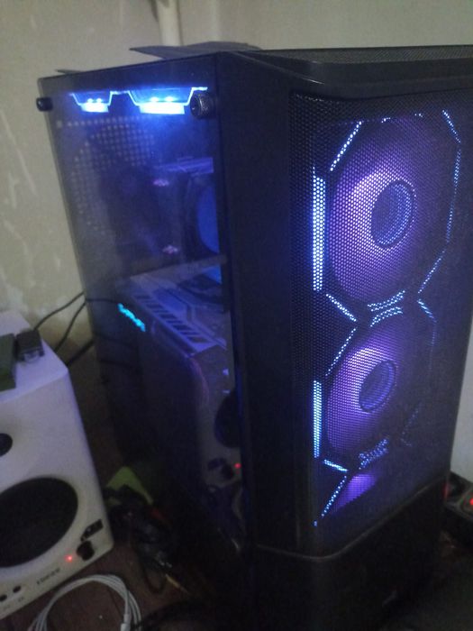 Игровой ПК i5-8600 / RX 580 8GB Nitro+ / 16GB RAM