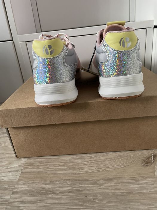 Нови дамски маратонки Pepe Jeans 36н