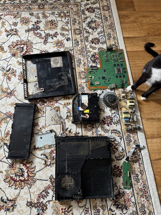 Playstation 4 fat В РАЗБОР (не рабочий)