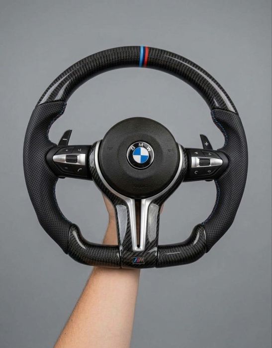 Volan BMW M Sport Carbon pentru generație E E60 E61 E70 E71 E84 E90 E91 E92 E93