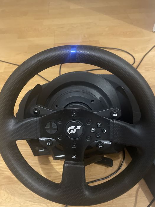 volan thrustmaster t300 rs gt(3 pedale) ca nou