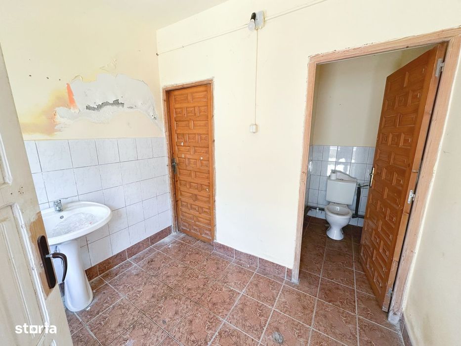 Casă de vânzare   Sat Crăiești , Adămuș