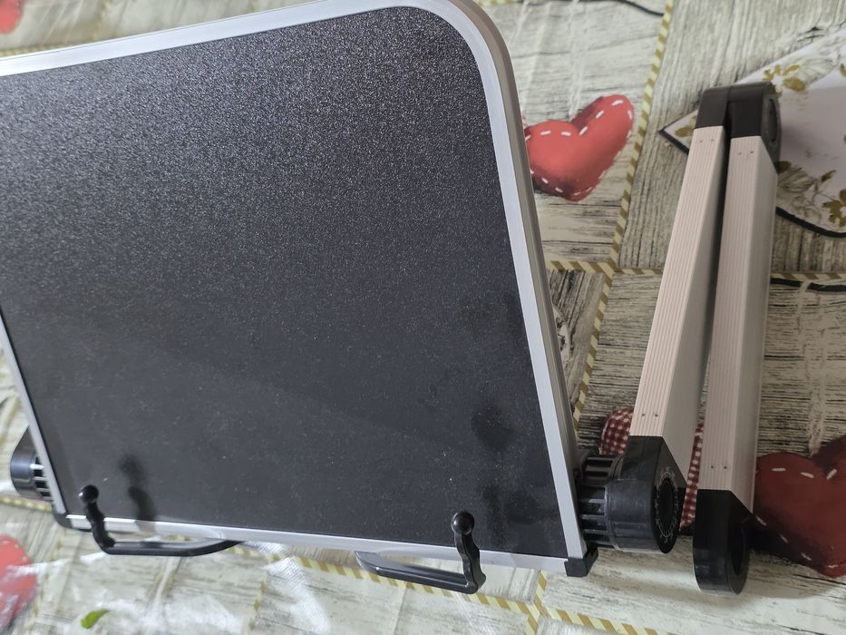 Стойка за четене на книги или рисуване