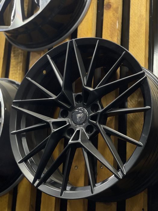 комплект диск R18 5x114.3 воссены