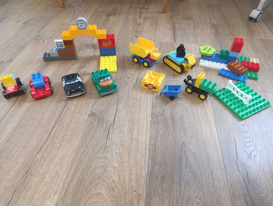 Lego DUPLO - set cars