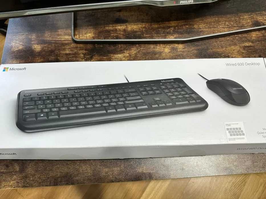 Ultimul pret - Tastatura Microsoft 600 USB - FARA Mouse!