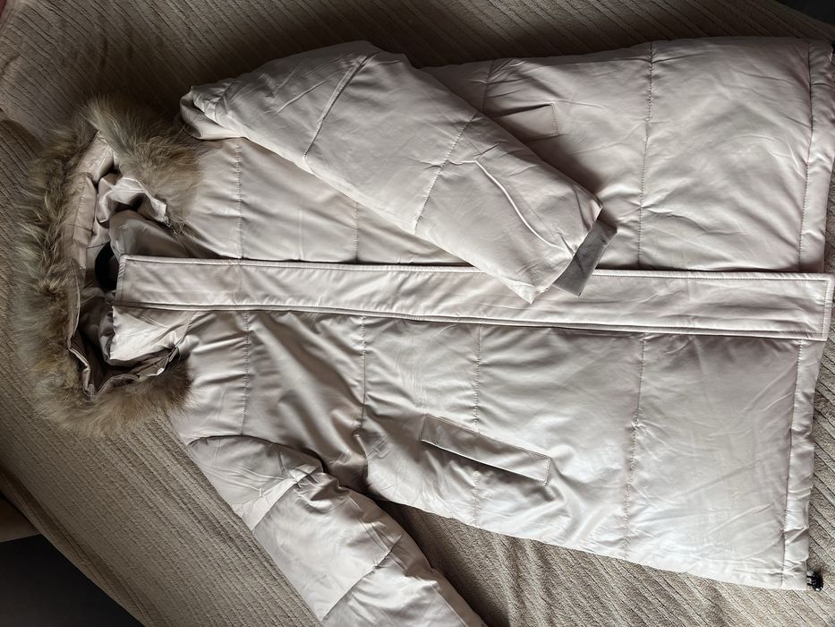 Продам зимнюю куртку