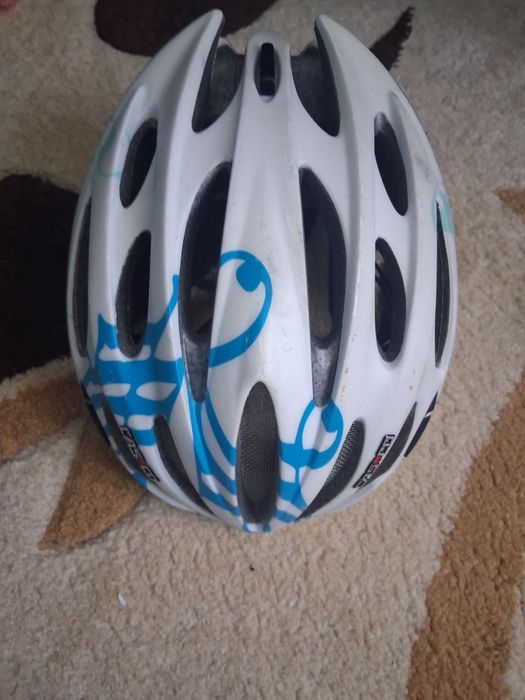 Casca de bicicletă Crivit și Daimor