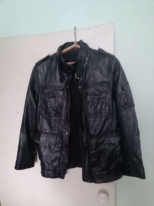 Продам кожаные куртки.