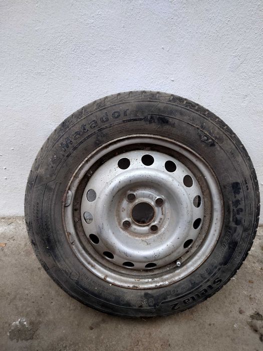 Vand roti  auto logan si remorca