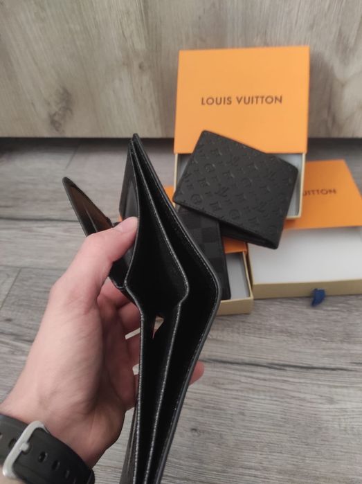 Vând Portofel Lv