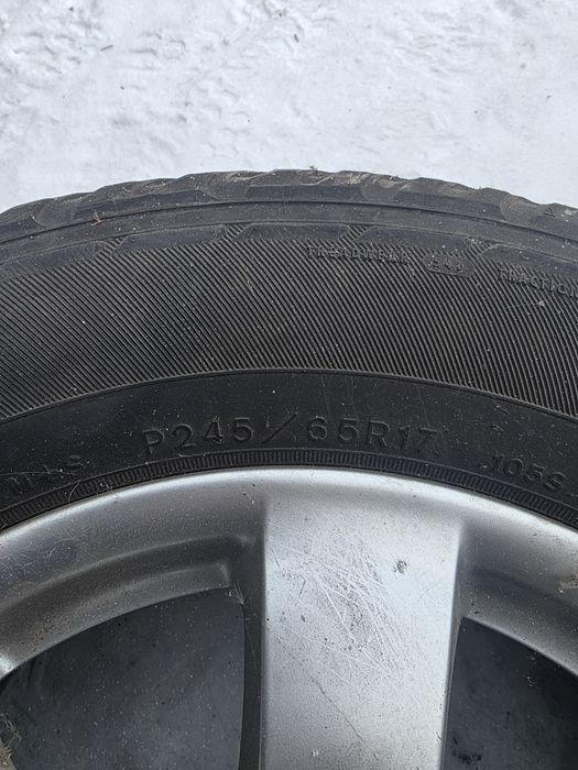 Продам резину с диском.