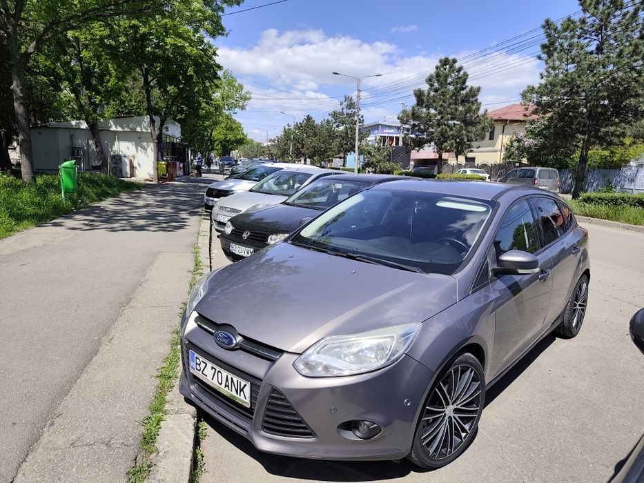 FORD Focus 2014 — imagine 3