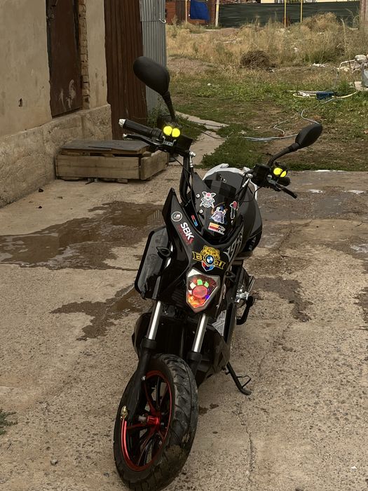 Продам скутер бағасын келісеміз обмен жоқ