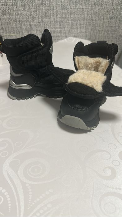 Детские зимние ботинки, размер 24