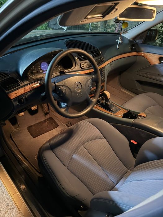 MERCEDES-BENZ E-Class 2002 — imagine 4