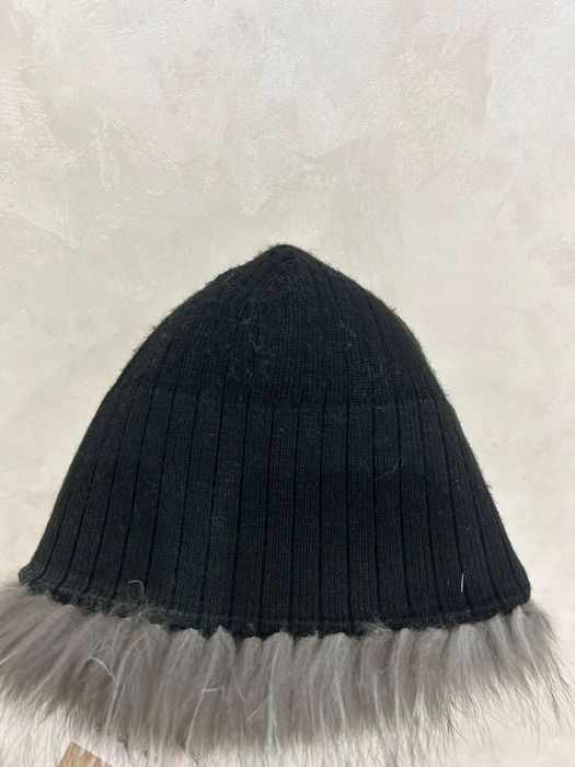 Шапка из меха чернобурки