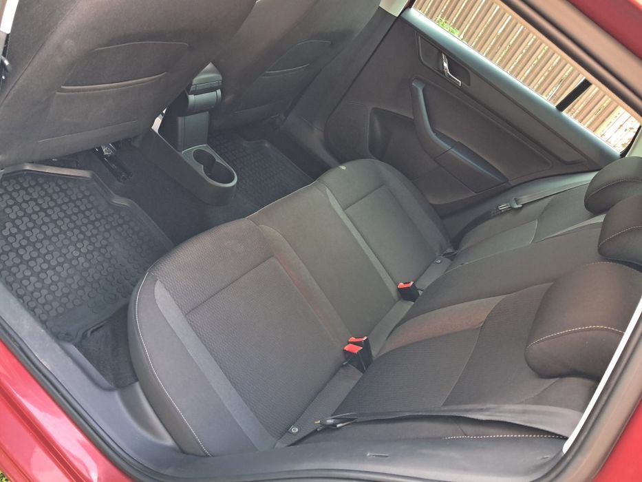 Vând Skoda Rapid, spaceback,
