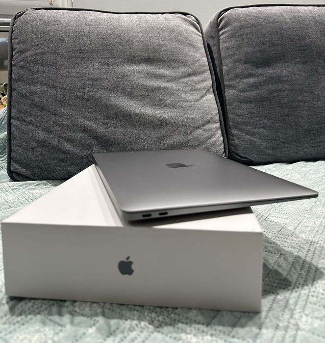 Лаптоп Apple MacBook Air 13”