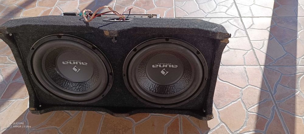 Субуфер със усилвател