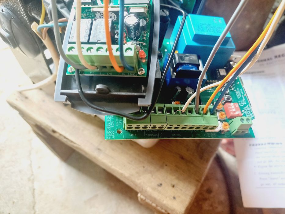 Откатные ворота с автоматикой