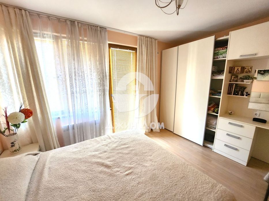 Продава се Тристаен апартамент в Приморско - 74 кв.м за 1244 €/кв.м - Снимка #4