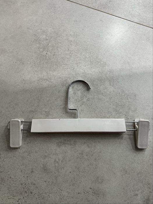 Вешалки ддя брюк