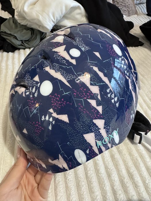 2 каски за ски и очила