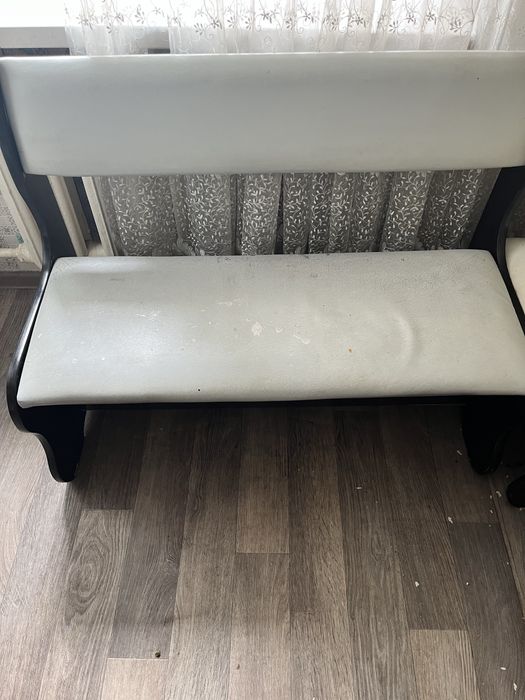 Кухонный угловой диван