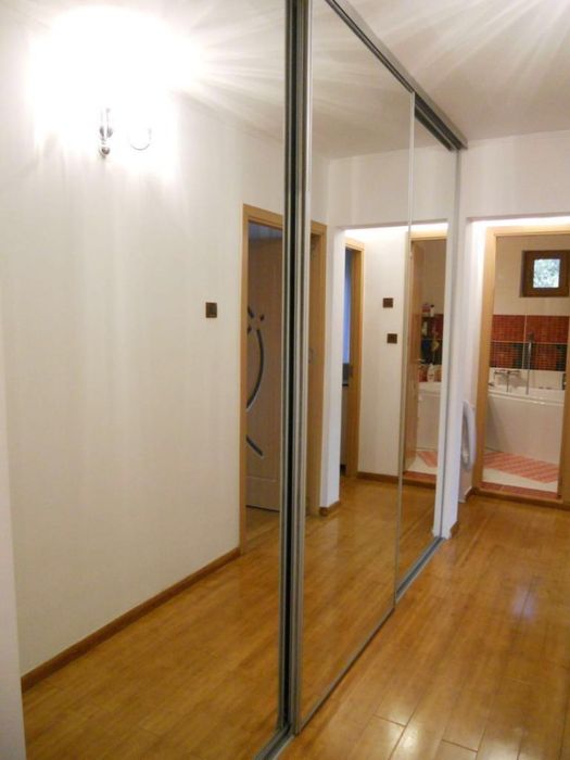 Vand apartament 3 camere