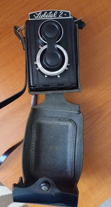 Vand aparat foto vechi Lubitel 2