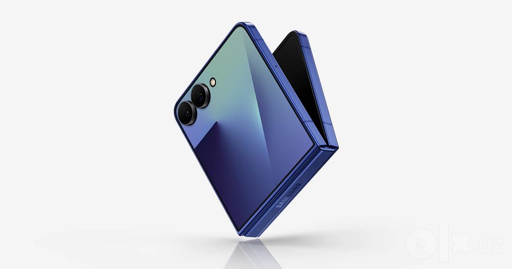 FLIP 7 256GB Blue Shadow