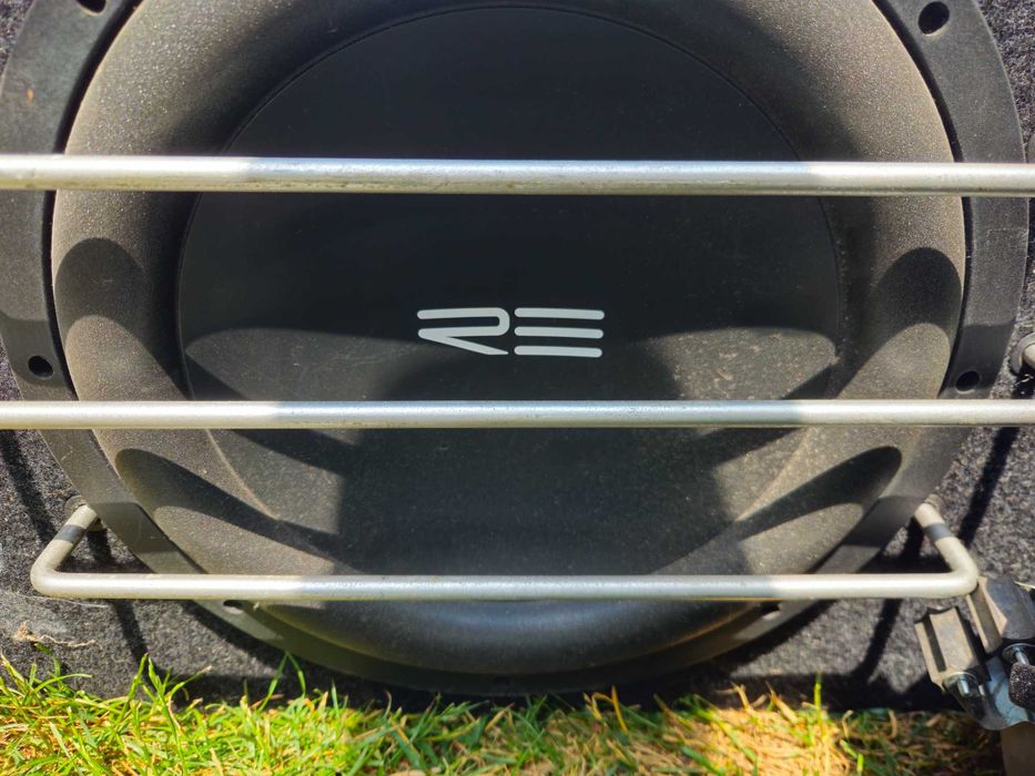 Subwoofer auto  Re Se, Magnat, Raveland+ statii auto crunch si renegade + condensator