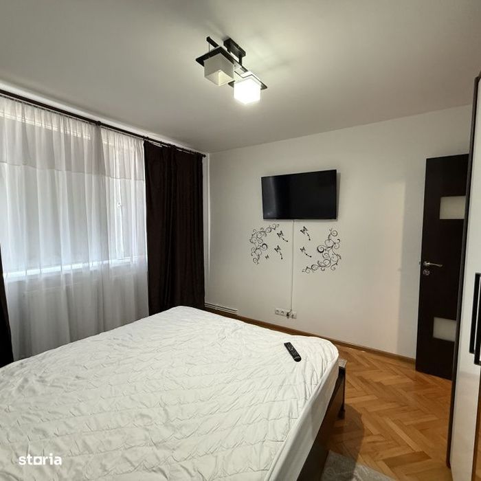 Apartament cu 2 camere, etaj 4/4, I. L. Caragiale